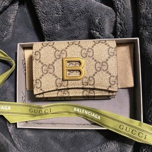 Gucci balenciaga hack buckle wallet